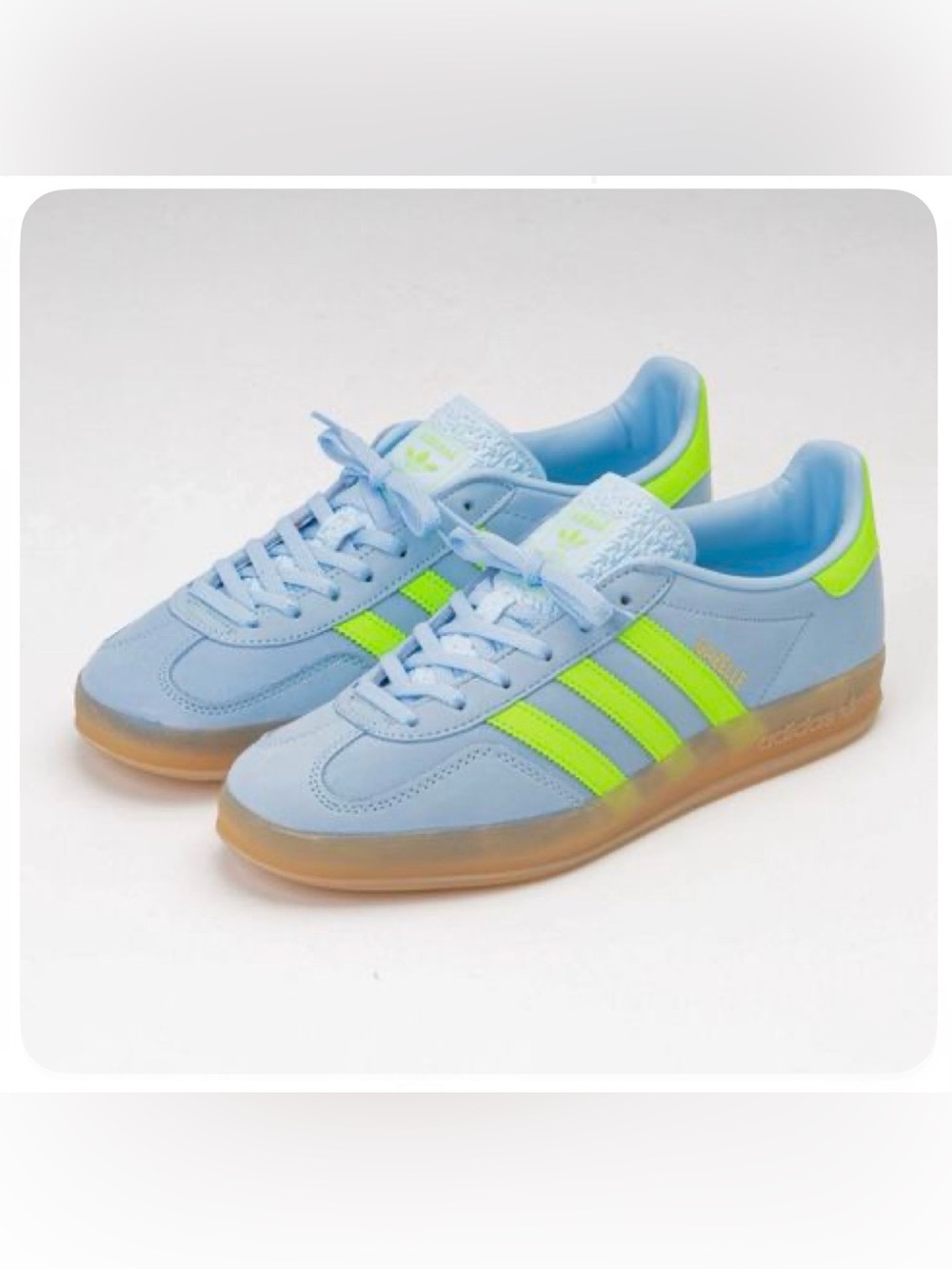 Adidas gazelle indoor sneakers clear sky light blue with neon green stripes sz 7